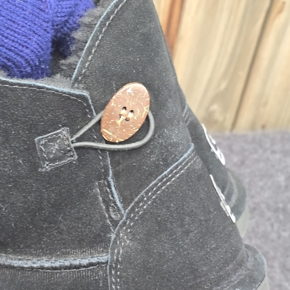 Bearpaw Rosie Suede Black Button Youth Boots Sz 3 - Picture 10 of 14